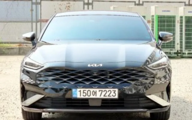 더뉴K8하이브리드 중고차 K8 하이브리드 시그니처 매물 사진 4 - 2022/05 107,504km